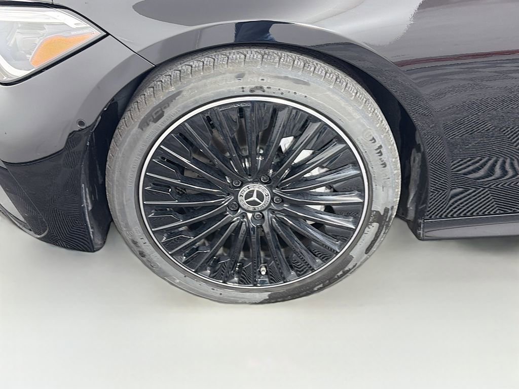 Certified 2025 Mercedes-Benz CLE 300 4MATIC Coupe image 32