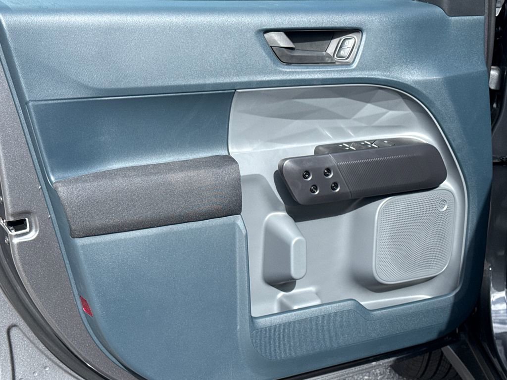 New 2026 Ford Maverick XL image 17