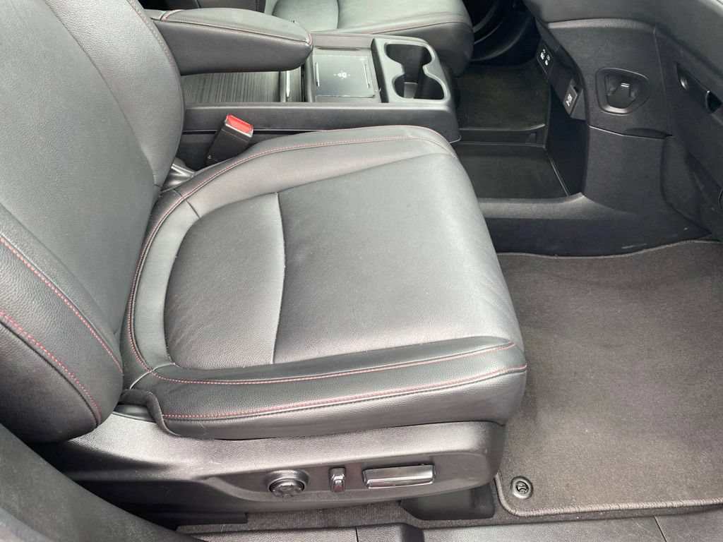 Used 2025 Honda Odyssey Sport-L image 28