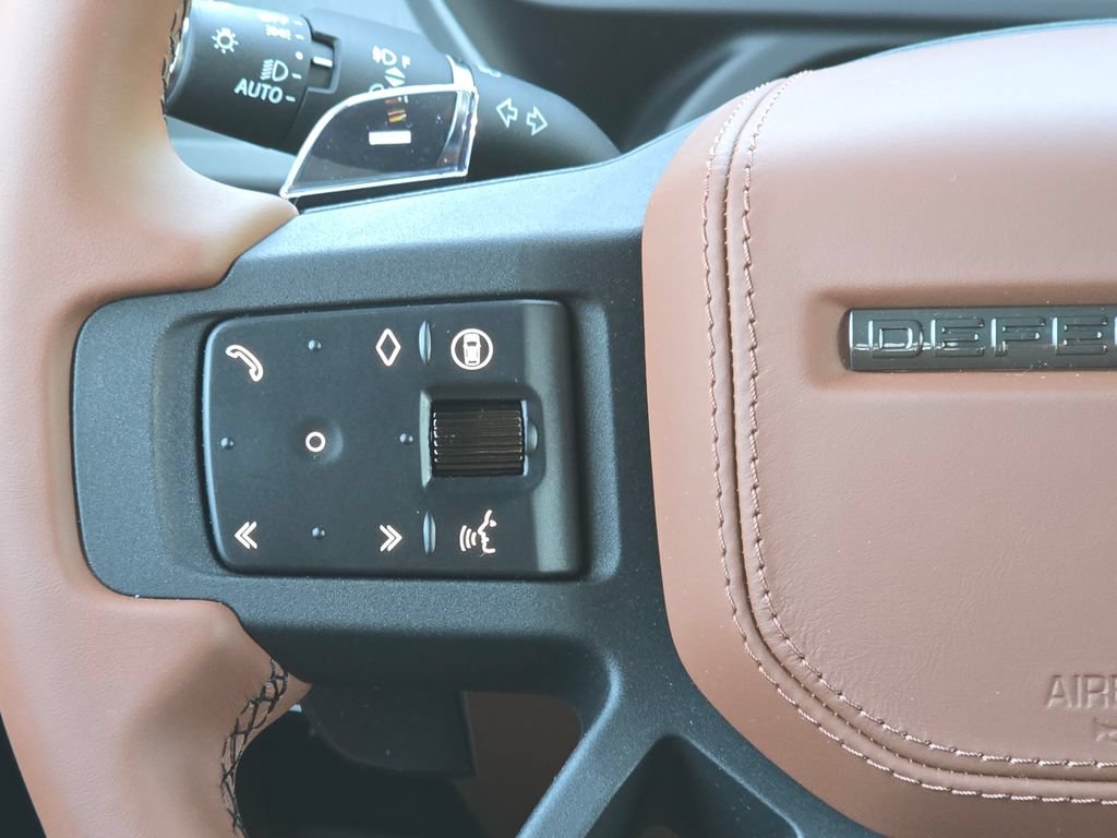 New 2026 Land Rover Defender 110 AWD/4WD image 16