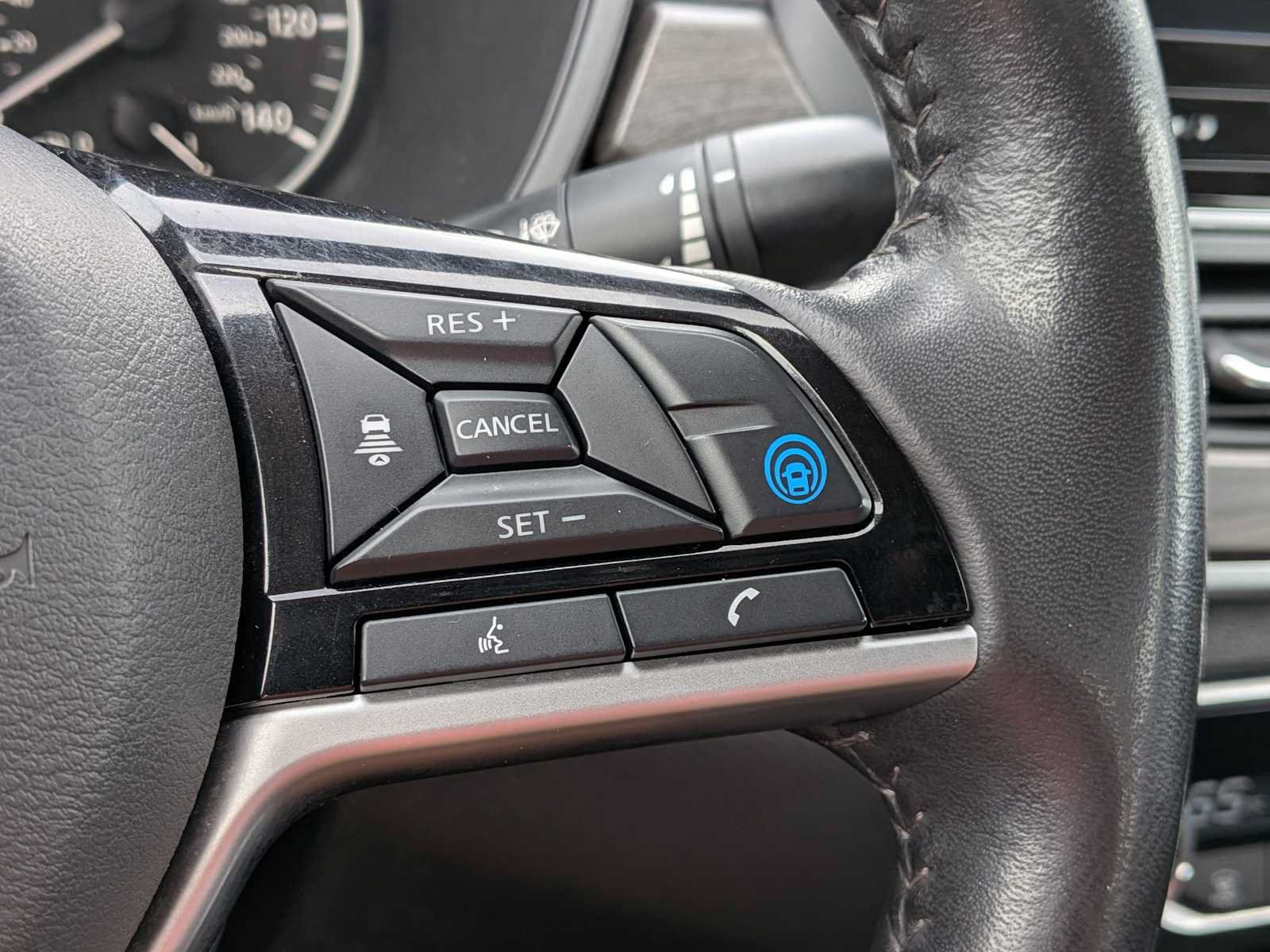 Used 2023 Nissan Altima 2.5 SL AWD/4WD image 26