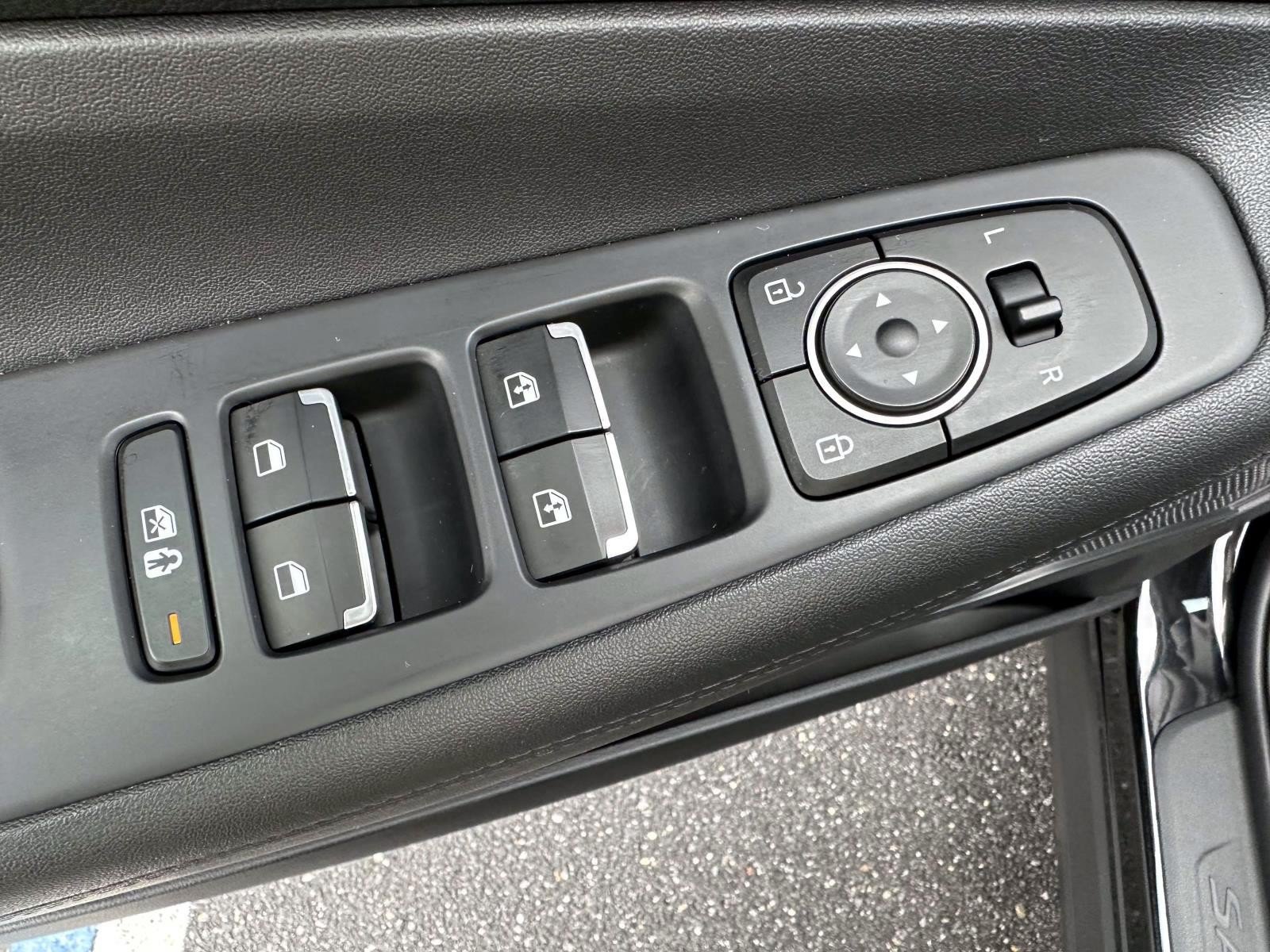Used 2023 Hyundai Santa Fe SEL AWD/4WD image 9