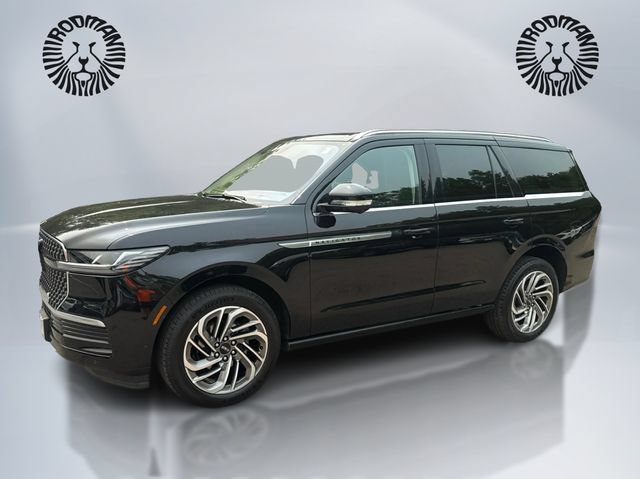 Used 2025 Lincoln Navigator Reserve