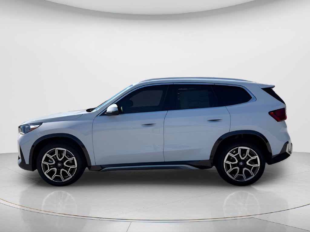New 2026 BMW X1 xDrive28i w/ Convenience Package AWD/4WD image 8