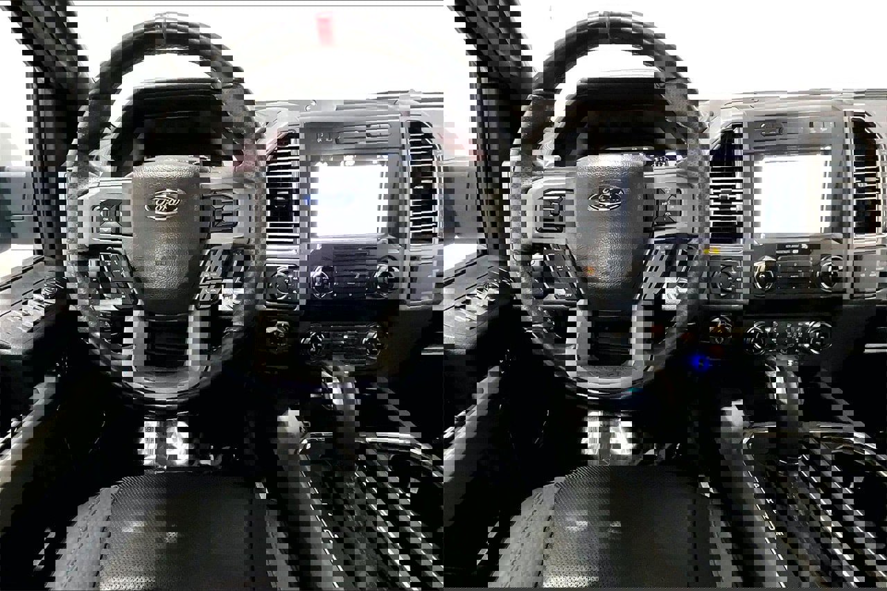 Used 2019 Ford F150 Raptor w/ Equipment Group 802A Luxury image 4