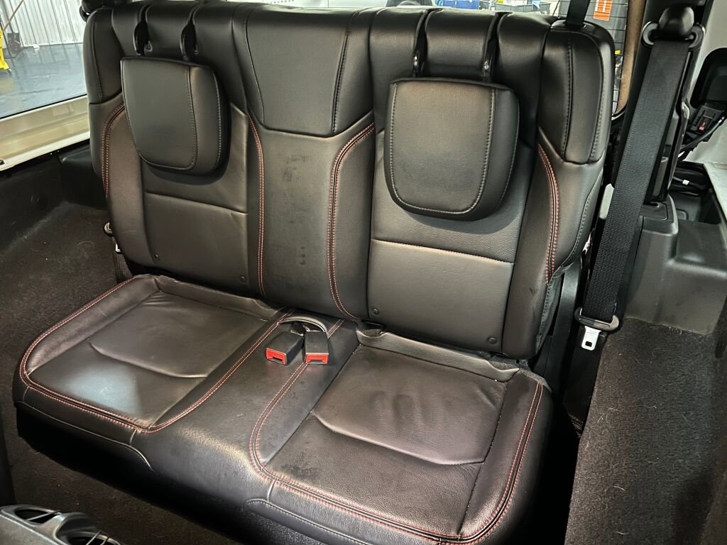 Used 2020 Jeep Wrangler Rubicon w/ Cold Weather Group image 9