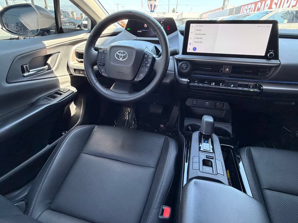 Used 2023 Toyota Prius XLE FWD image 26