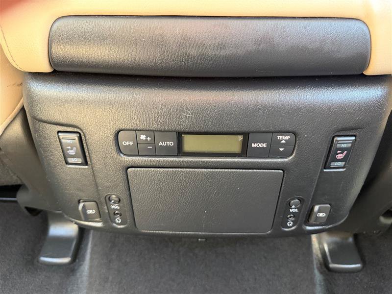 Used 2019 Nissan Armada Platinum w/ Captain's Chairs Package AWD/4WD image 45
