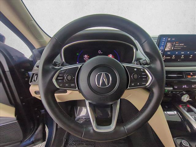 Used 2025 Acura MDX FWD image 30