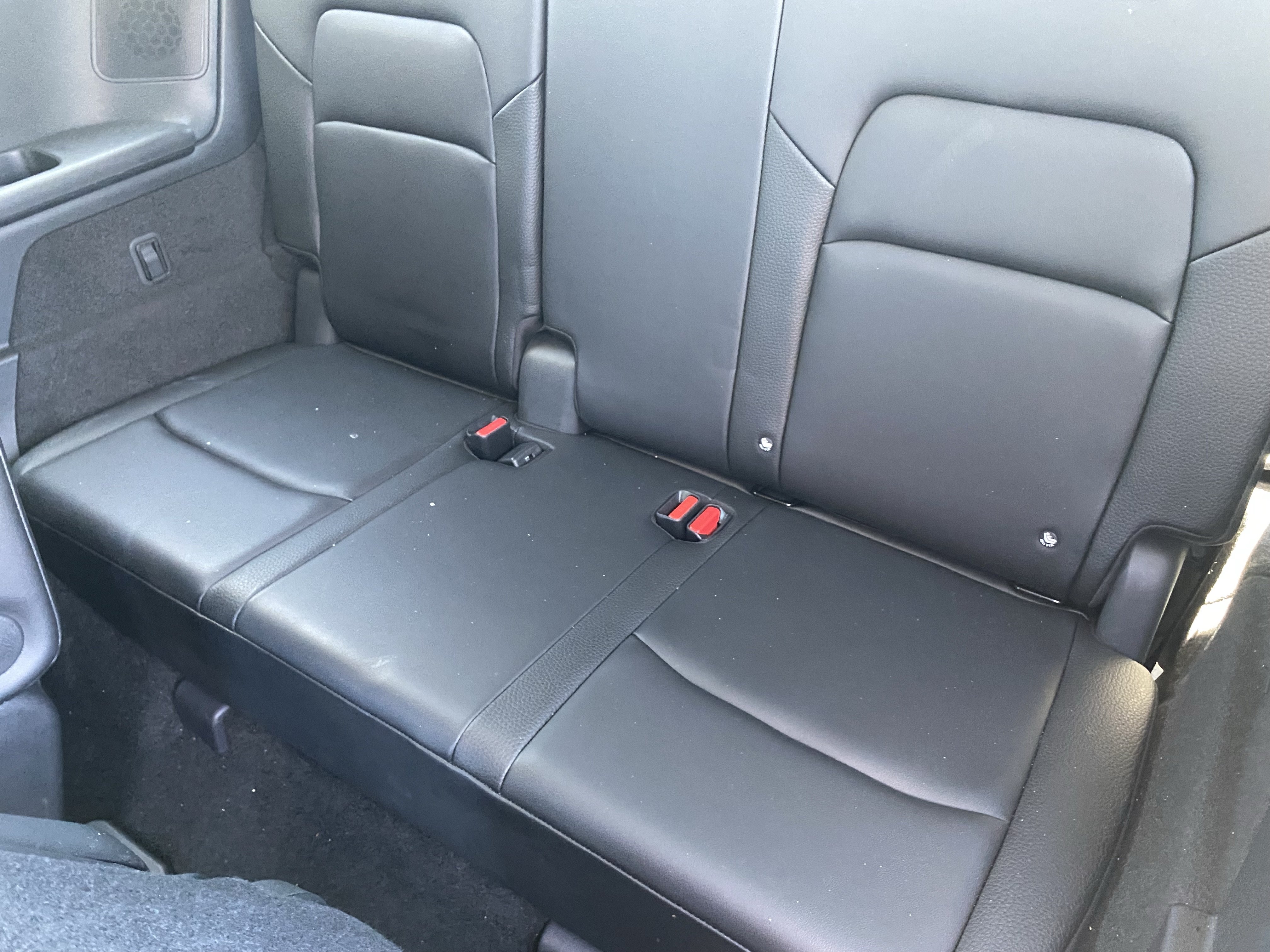 Used 2024 Nissan Pathfinder SL w/ SL Premium Package FWD image 16