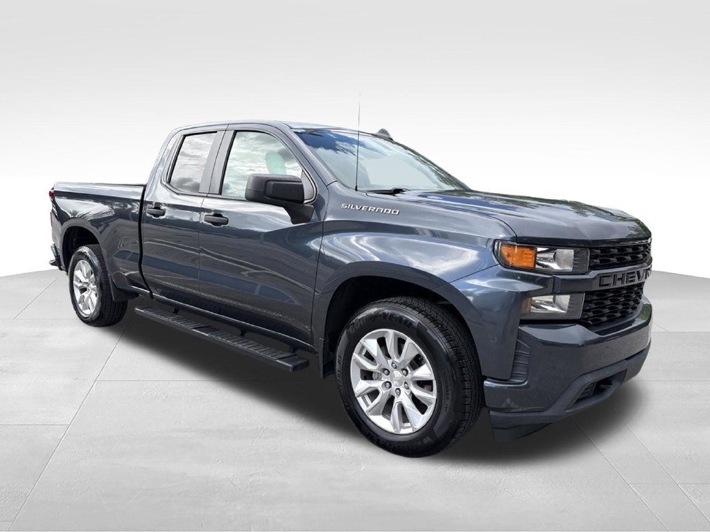 Used 2020 Chevrolet Silverado 1500 Custom w/ Custom Value Package RWD image 7