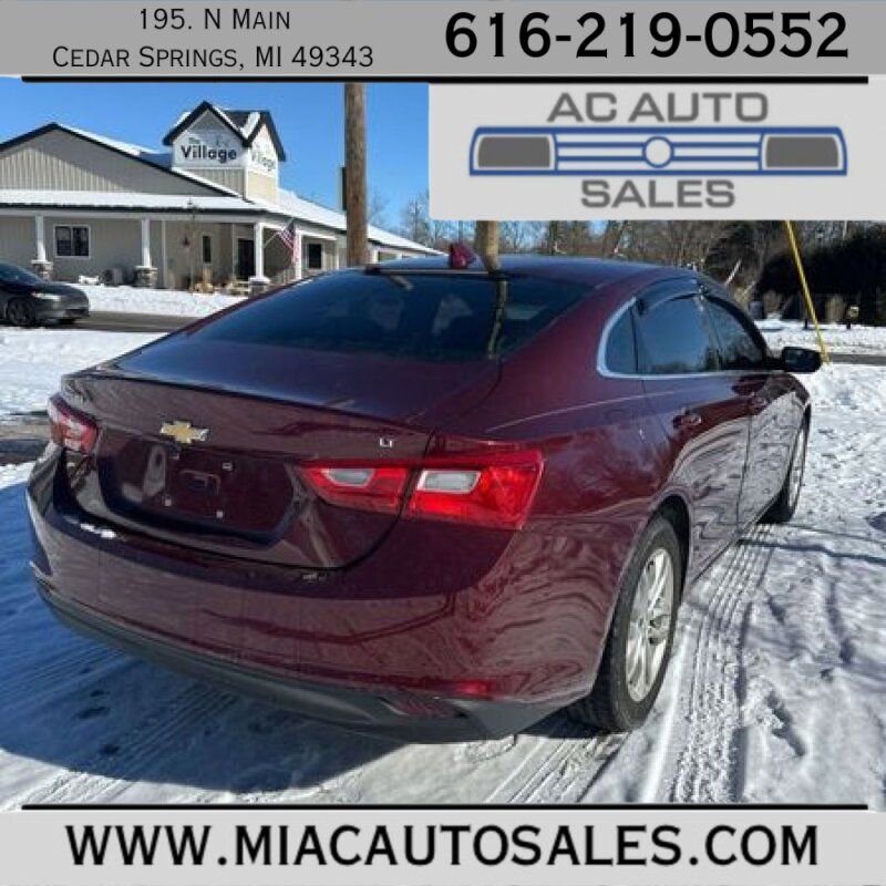 Used 2016 Chevrolet Malibu LT w/ Leather Package image 4