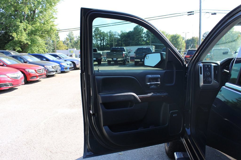 Used 2017 GMC Sierra 1500 SLT AWD/4WD image 9