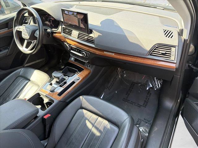 Used 2023 Audi Q5 2.0T Premium Plus AWD/4WD image 27