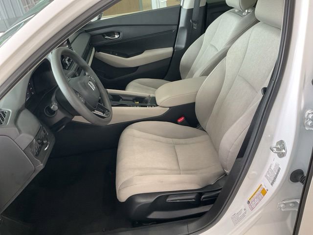 Certified 2025 Honda Accord LX image 3