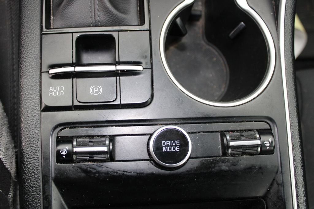 Used 2021 Kia K5 LXS image 29