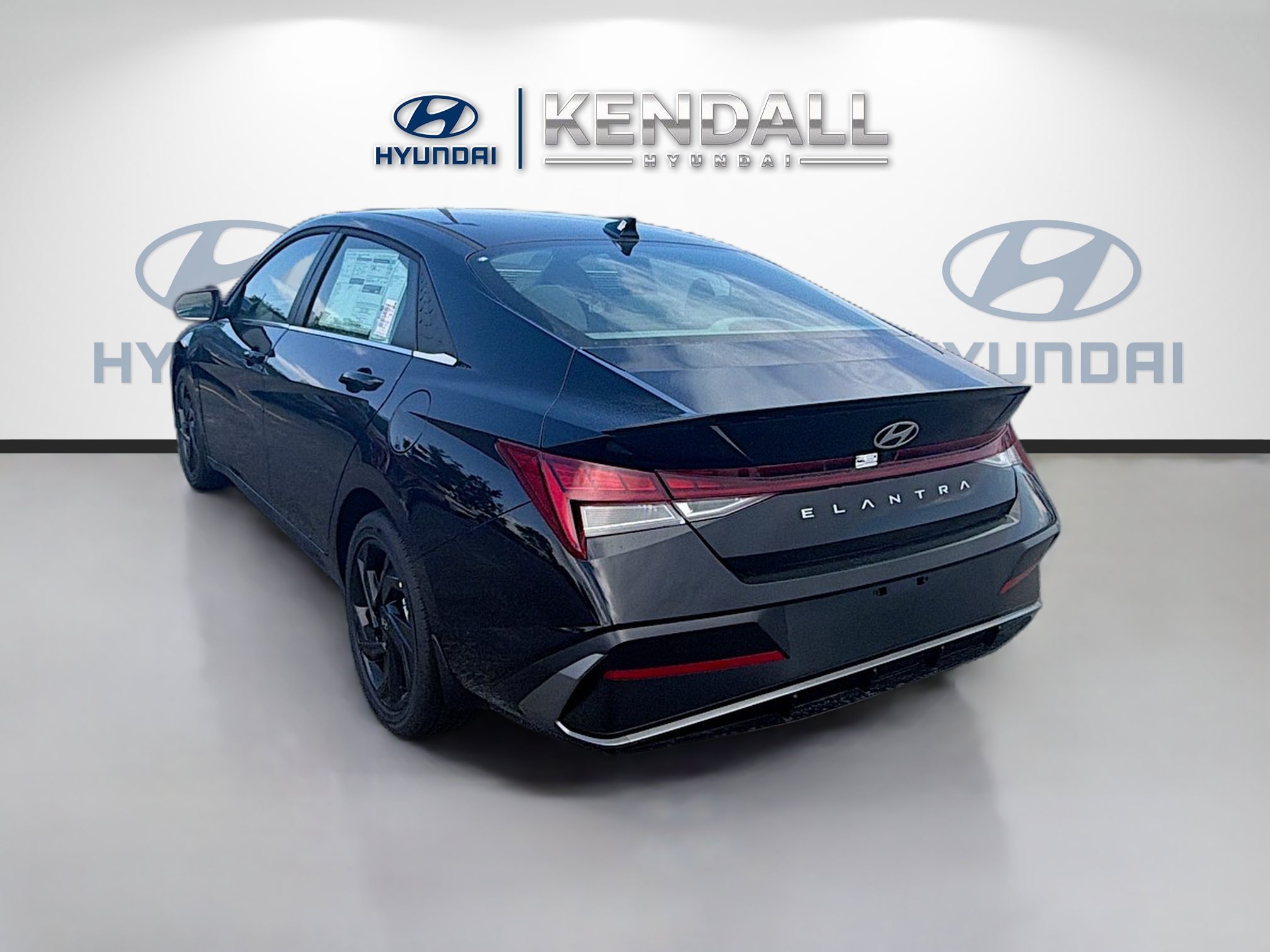 New 2026 Hyundai Elantra SEL Sport Premium FWD image 4