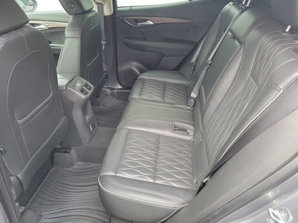 Used 2021 Buick Envision Avenir w/ Technology Package II AWD/4WD image 27