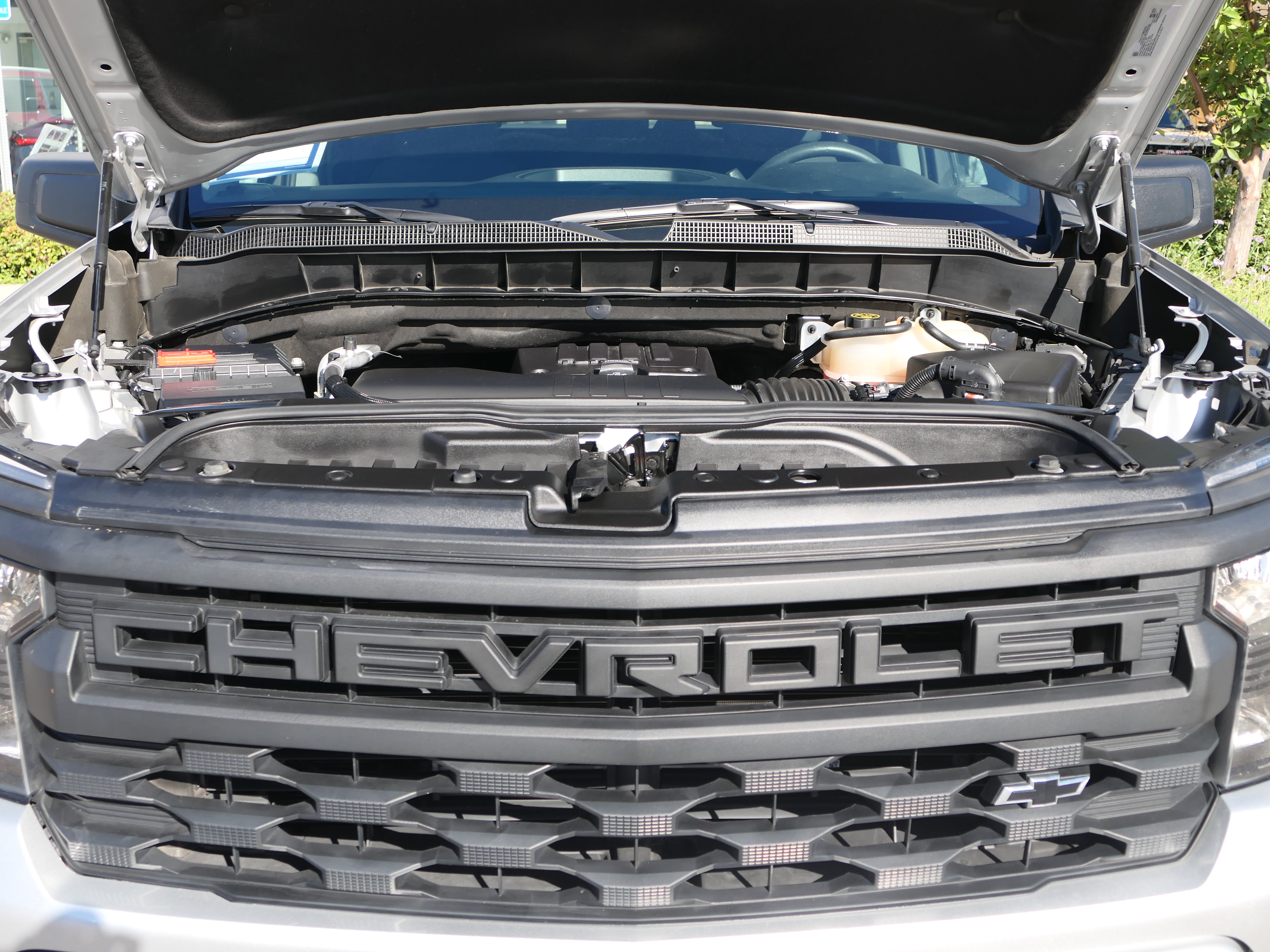 Used 2022 Chevrolet Silverado 1500 Custom w/ LPO, Dark Essentials Package RWD image 26
