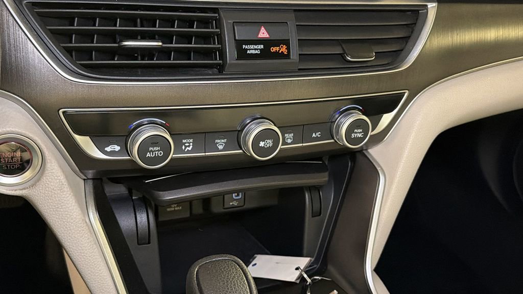 Used 2018 Honda Accord LX image 28