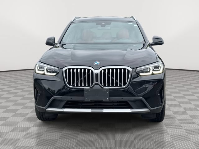 Used 2022 BMW X3 xDrive30i w/ Convenience Package AWD/4WD image 2