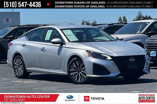 Used 2023 Nissan Altima 2.5 SV image 1