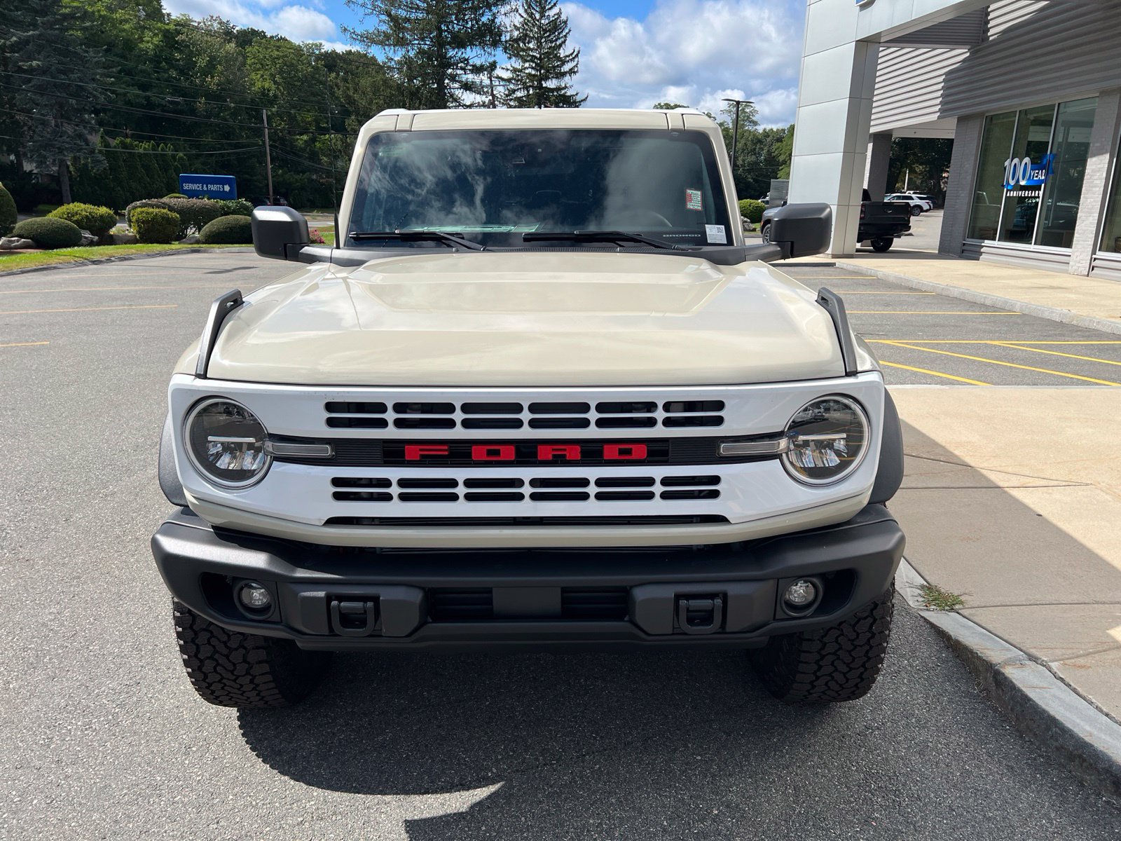 New 2026 Ford Bronco Heritage Edition AWD/4WD image 2