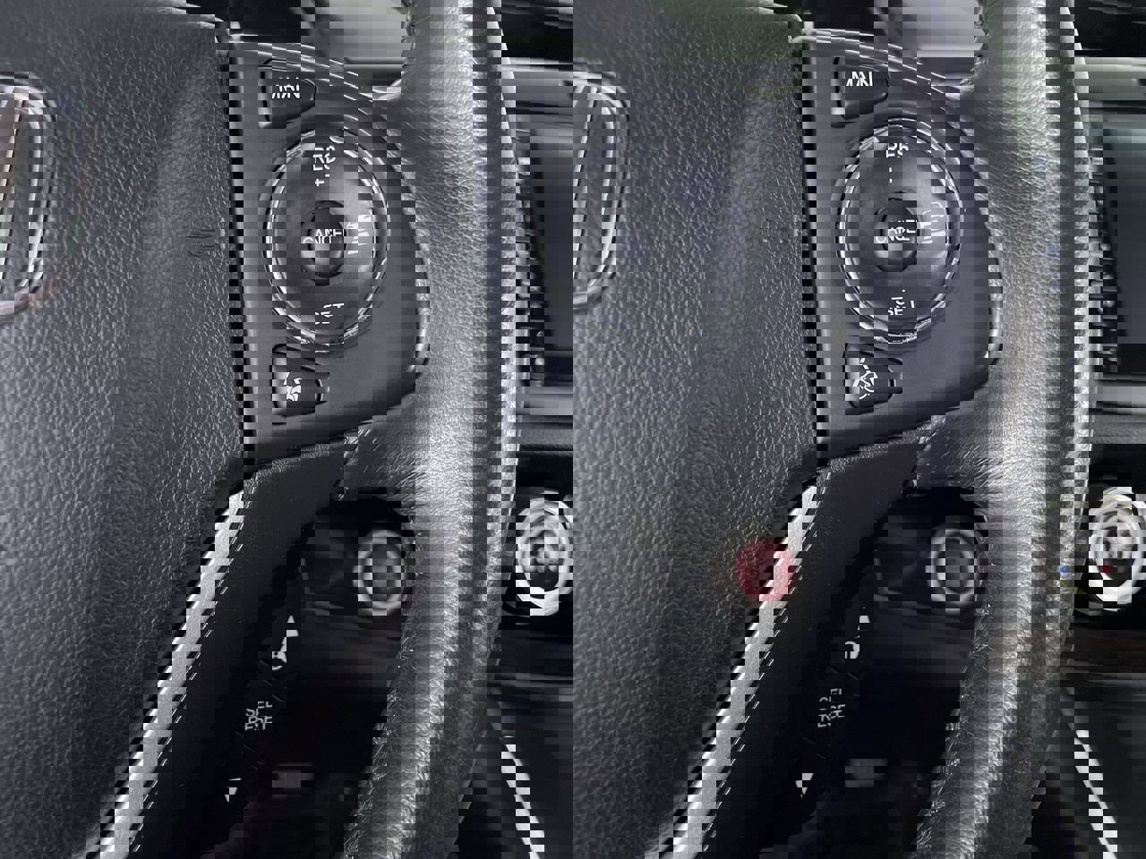 Used 2016 Honda CR-V Touring image 30