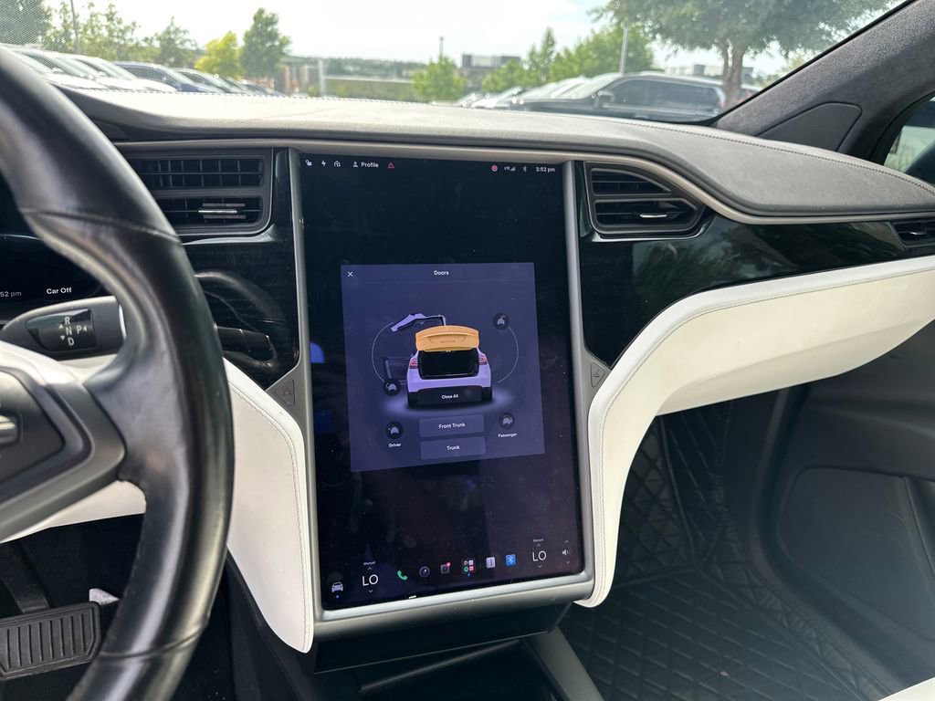 Used 2019 Tesla Model X Long Range AWD/4WD image 24