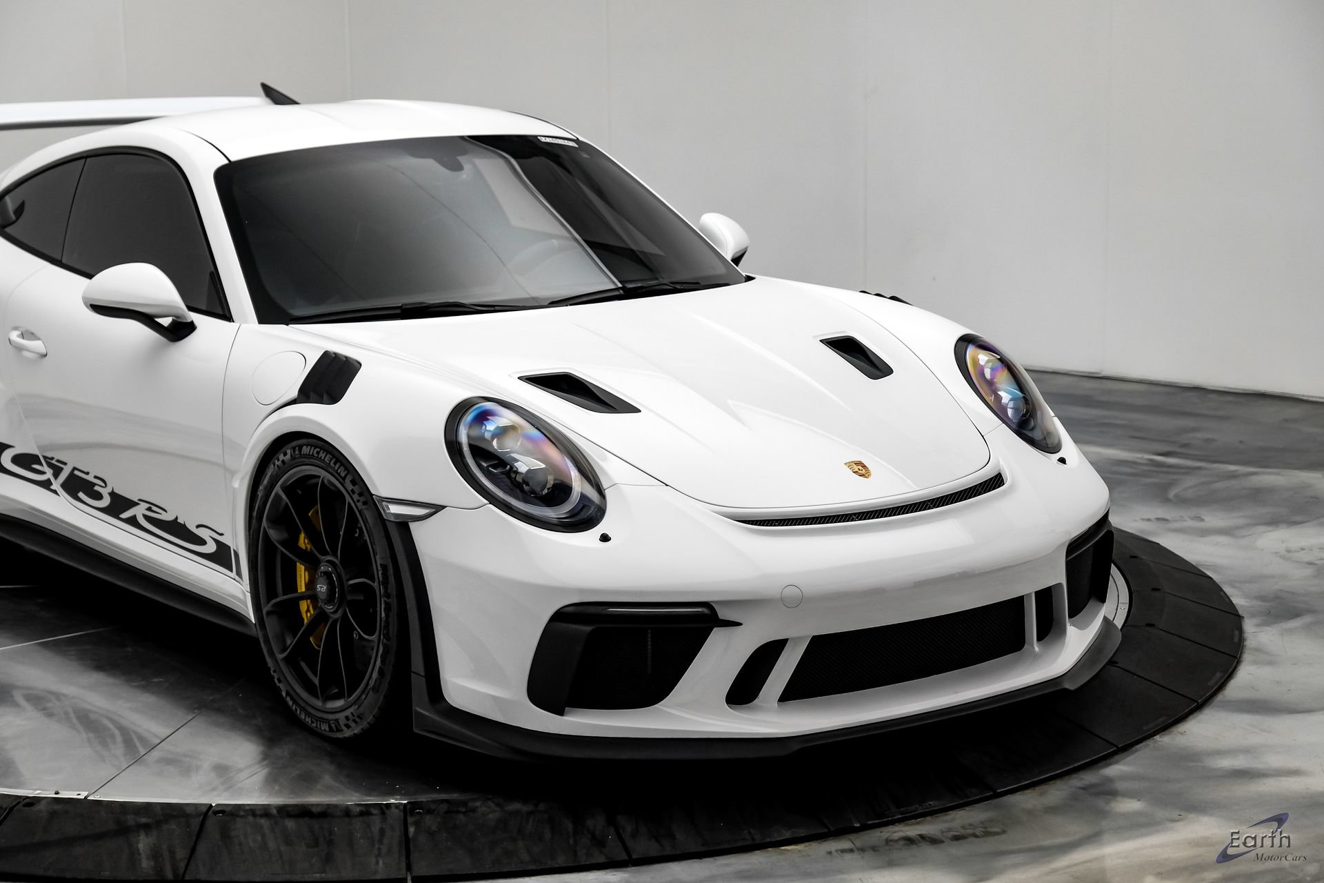 Used 2019 Porsche 911 GT3 RS RWD image 33