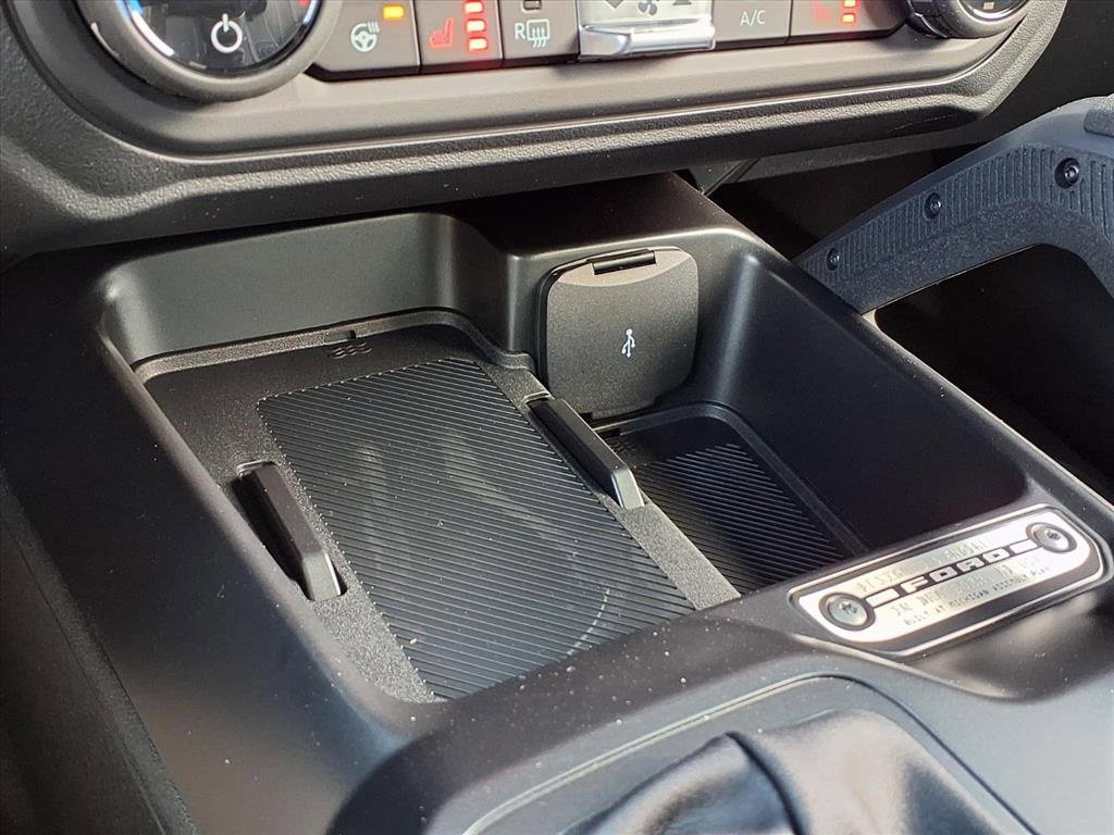 New 2025 Ford Bronco Badlands image 9