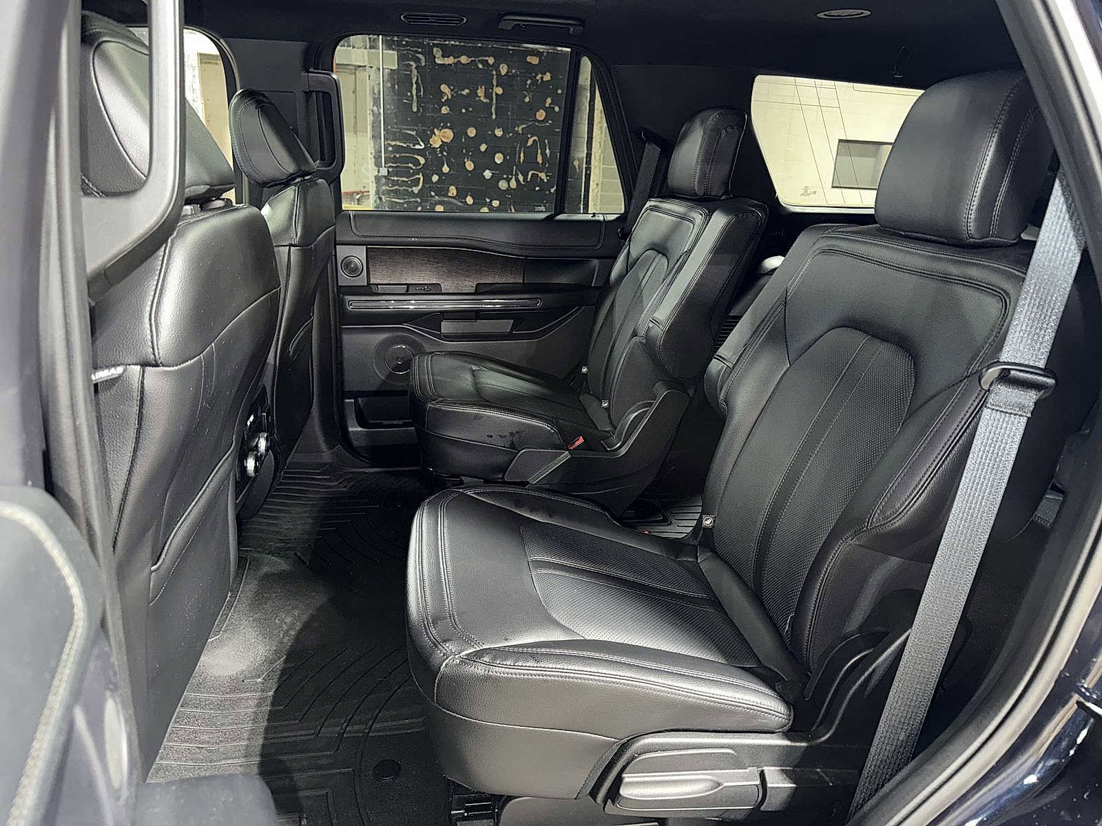 Used 2021 Ford Expedition Limited image 17