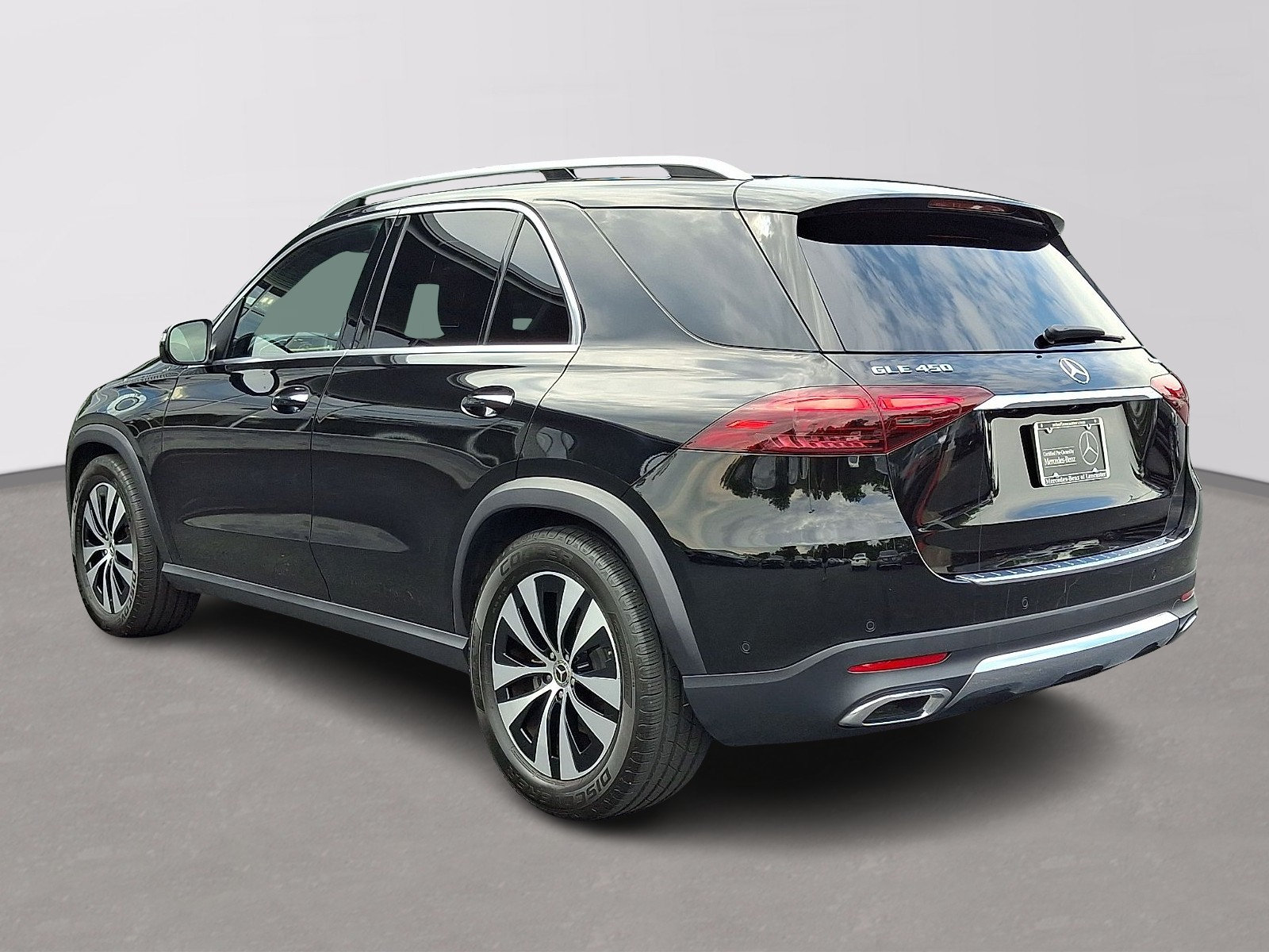Certified 2025 Mercedes-Benz GLE 450 4MATIC image 6
