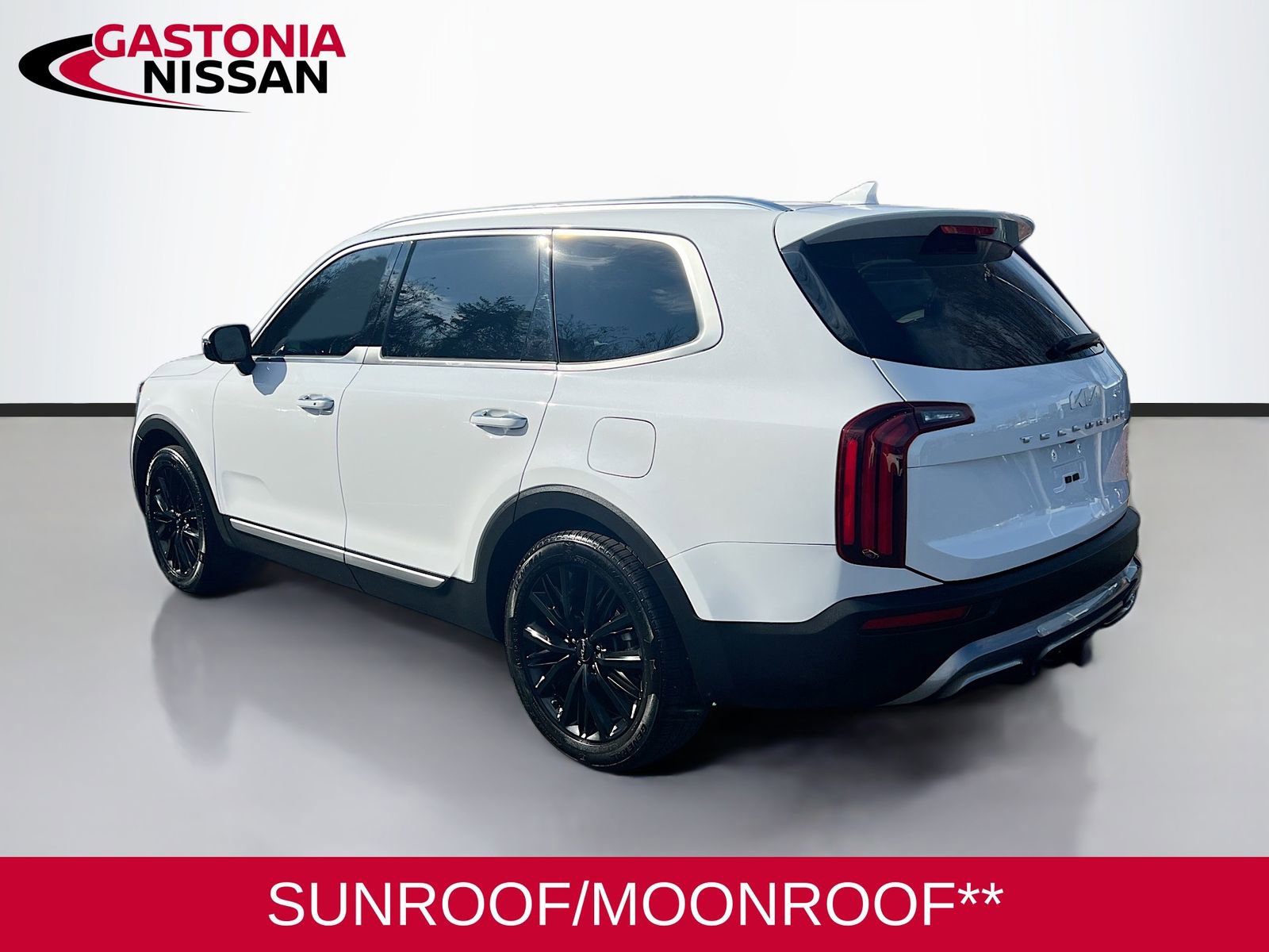 Used 2022 Kia Telluride SX w/ Towing Package image 6