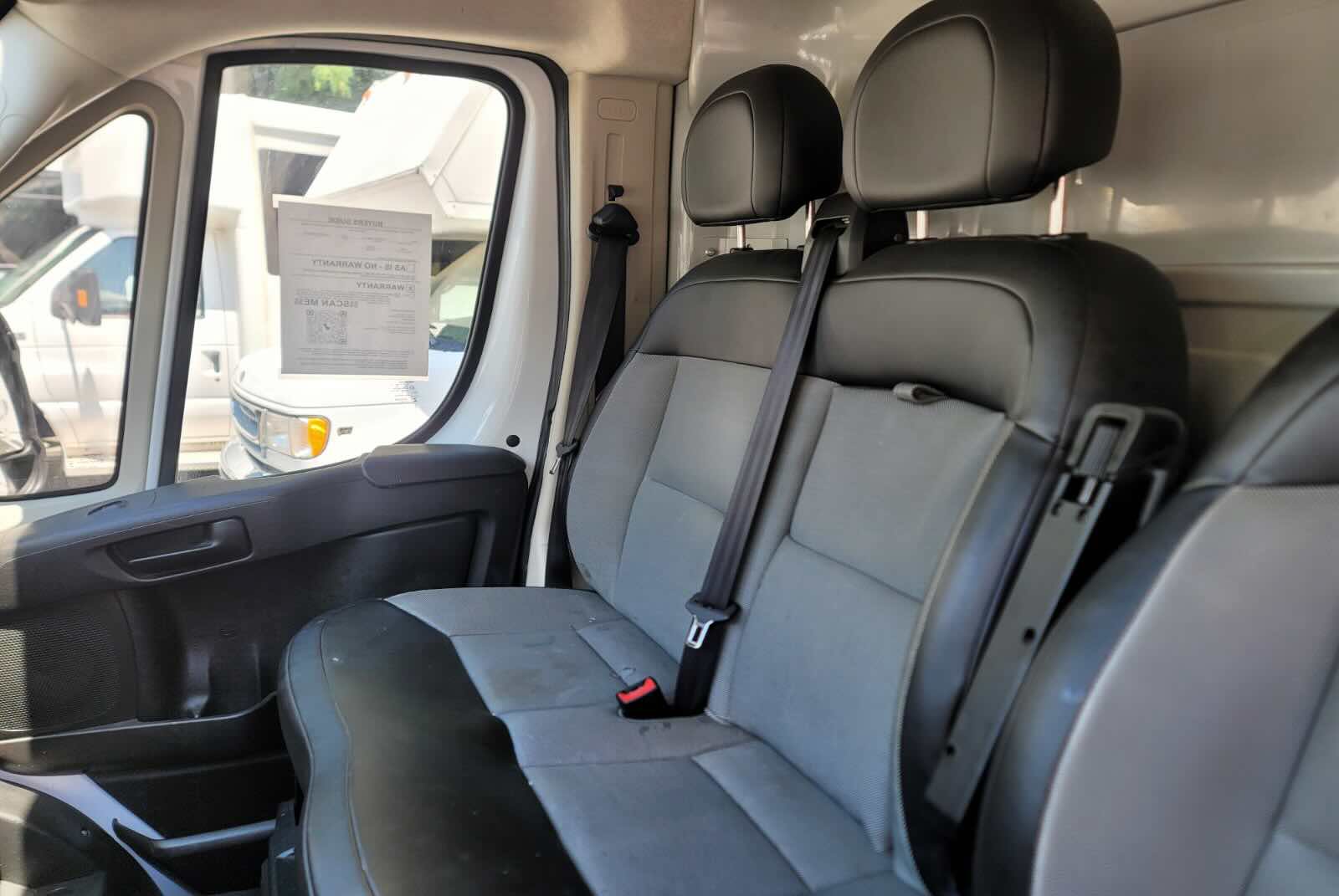Used 2019 RAM ProMaster 2500 w/ Interior Convenience Group FWD image 6