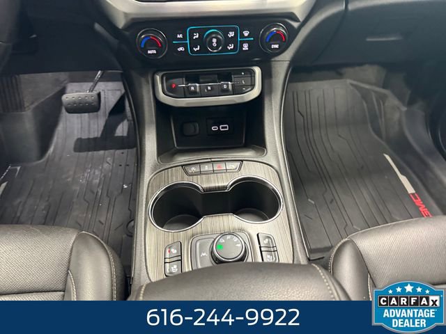 Used 2021 GMC Acadia SLT w/ Premium Package image 14