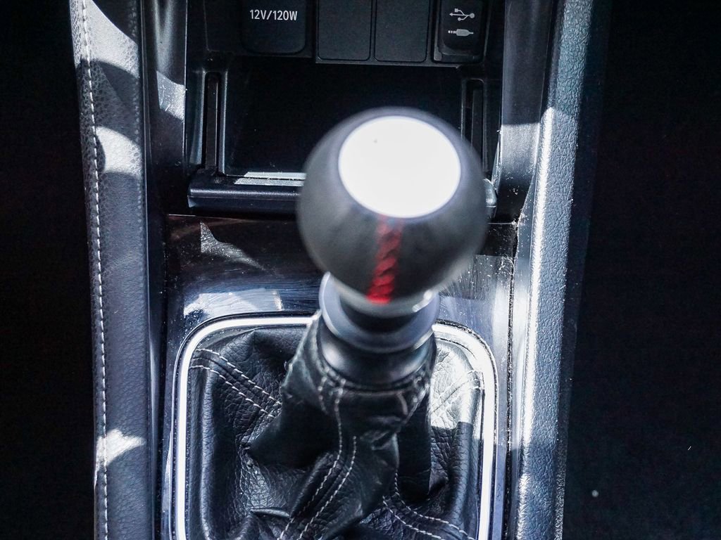 Used 2018 Toyota Corolla iM w/ Carpet Mat Package (TMS) FWD image 22