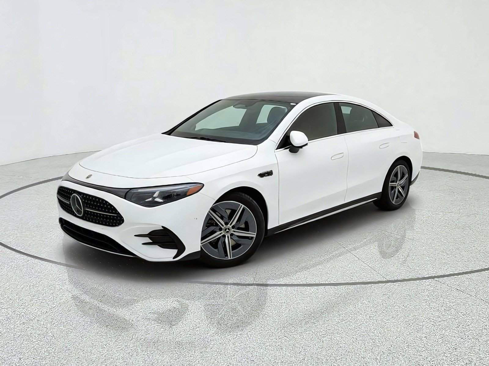 New 2027 Mercedes-Benz CLA 220 image 1