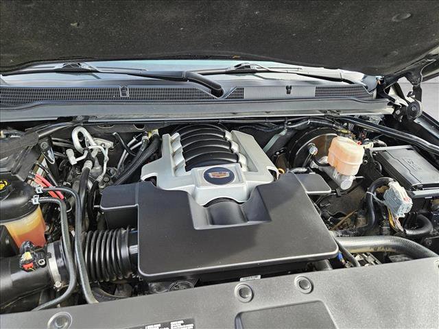 Used 2020 Cadillac Escalade ESV Luxury AWD/4WD image 23