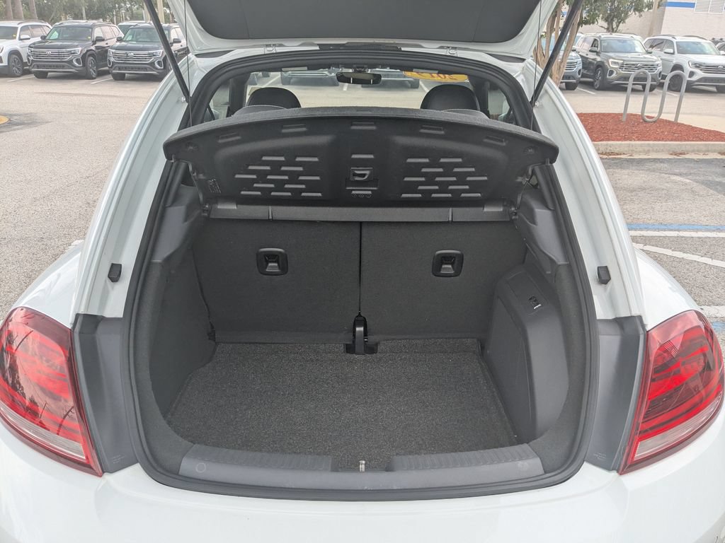 Used 2019 Volkswagen Beetle 2.0T Final Edition SEL FWD image 15