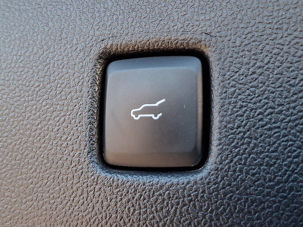 Used 2022 Ford Escape SEL AWD/4WD image 32