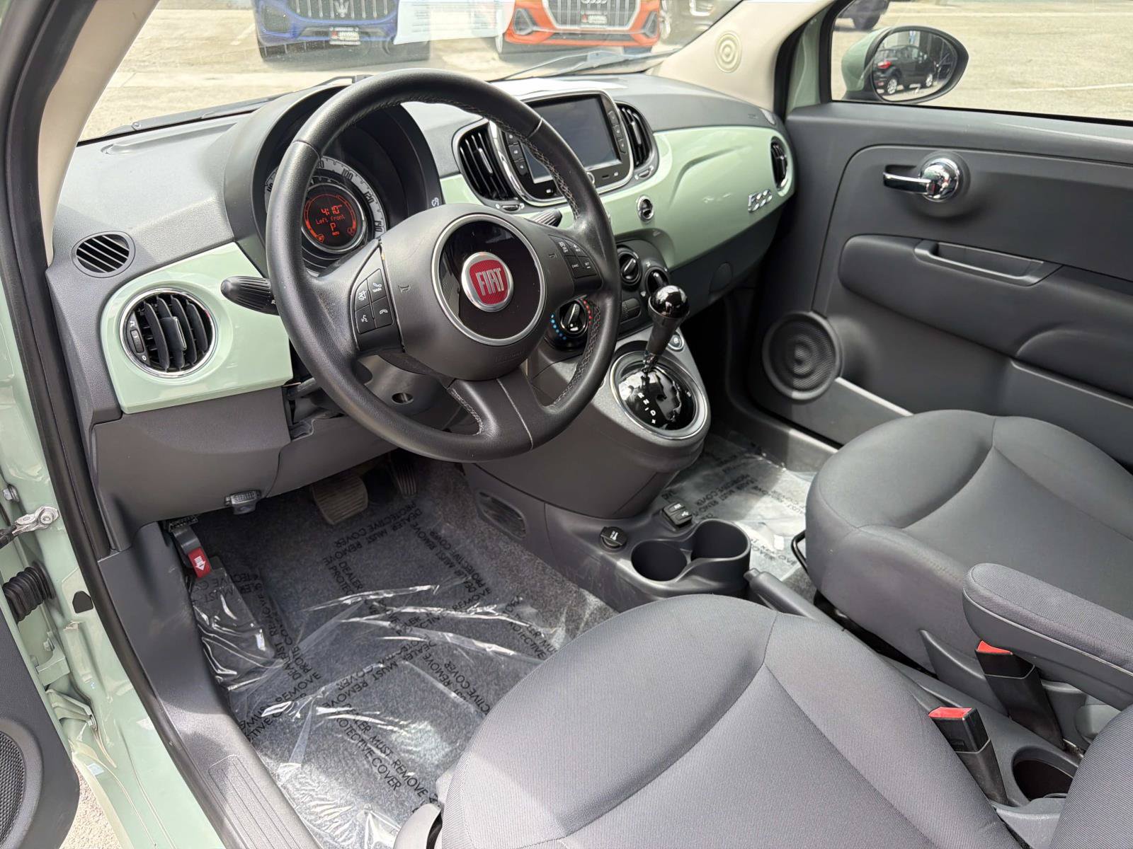 Used 2016 FIAT 500 Pop FWD image 8