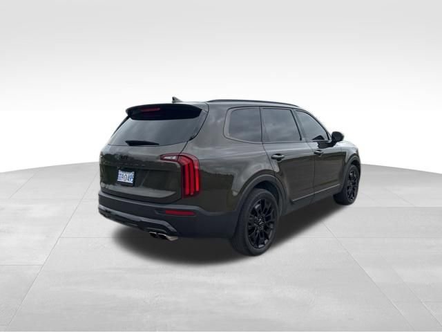 Certified 2022 Kia Telluride EX w/ EX Premium Package AWD/4WD image 3