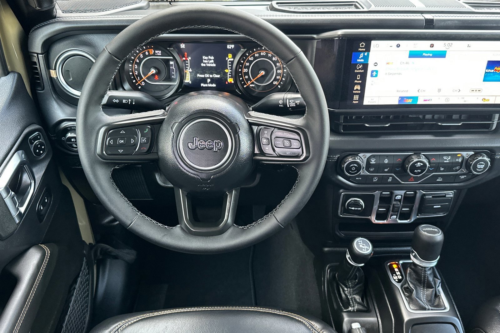 New 2025 Jeep Gladiator Sport image 14