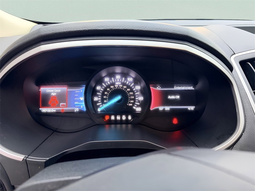 Used 2020 Ford Edge SEL w/ Convenience Package image 16