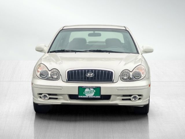 Used 2005 Hyundai Sonata GL FWD image 2