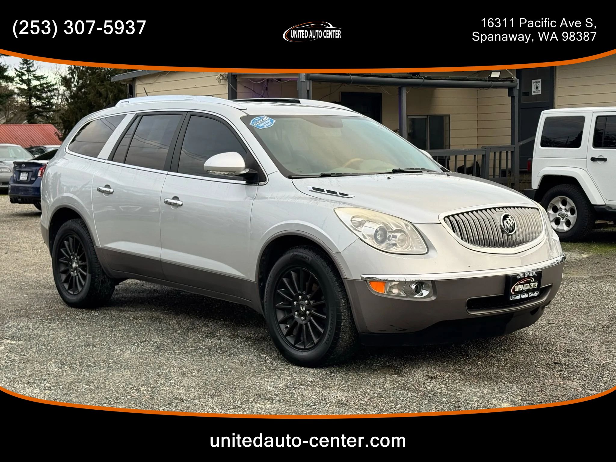 Used 2012 Buick Enclave Leather image 3