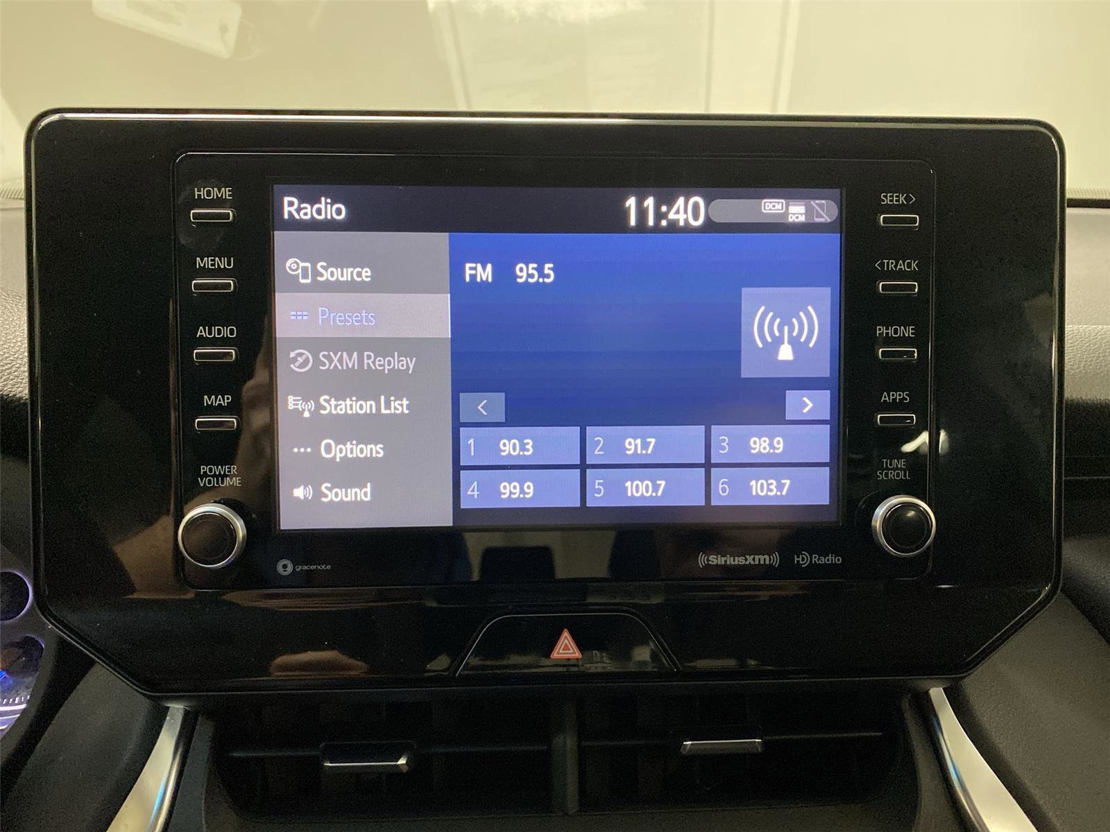 Used 2021 Toyota Venza LE w/ Carpet Mat Package (TMS) AWD/4WD image 16