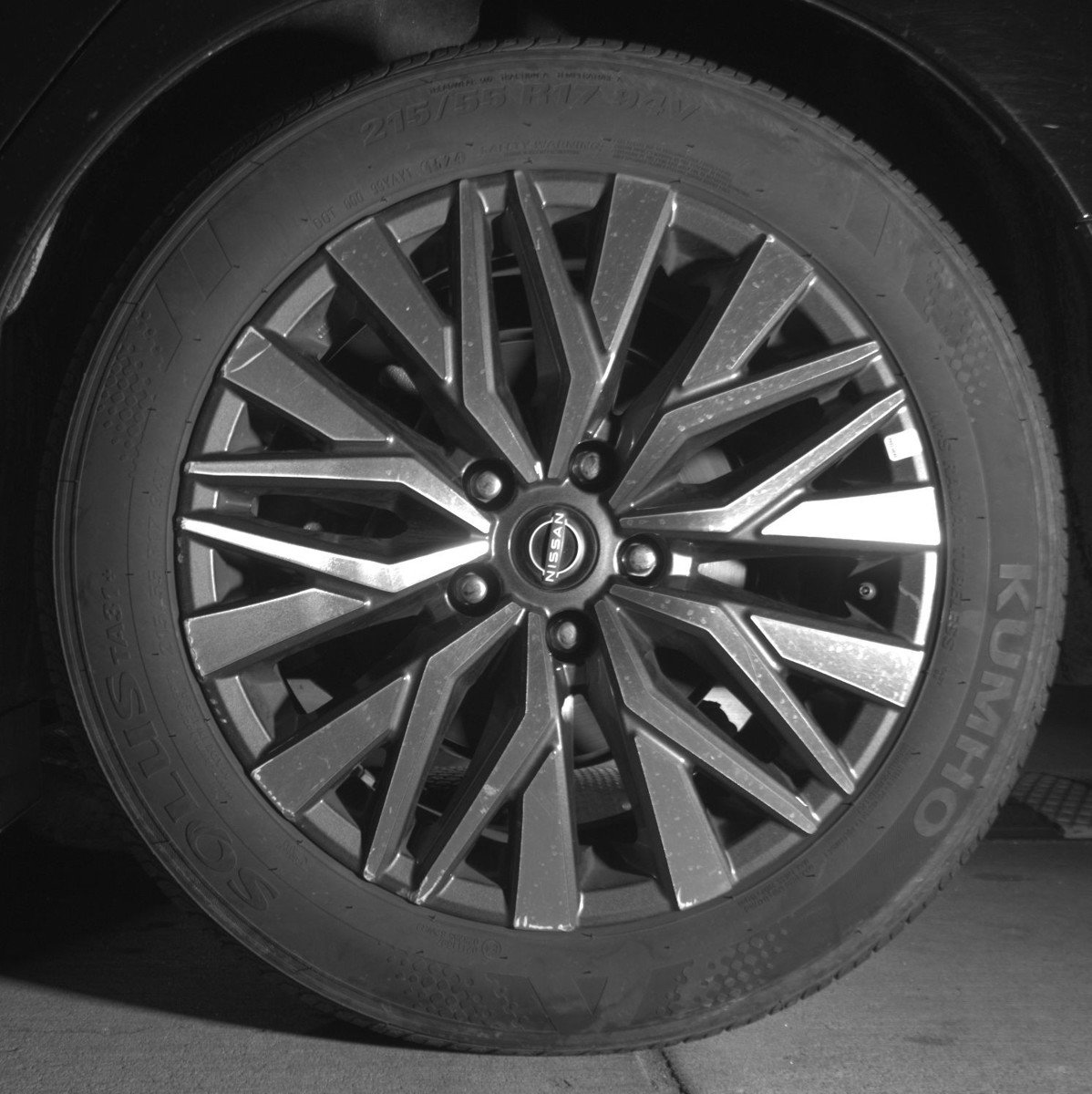 Used 2025 Nissan Altima 2.5 SV image 14