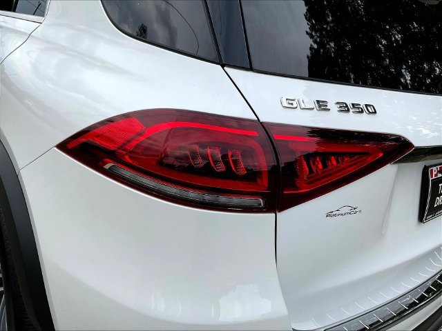 Used 2021 Mercedes-Benz GLE 350 w/ Premium Package image 24